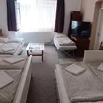 Hodinarstvi 3*